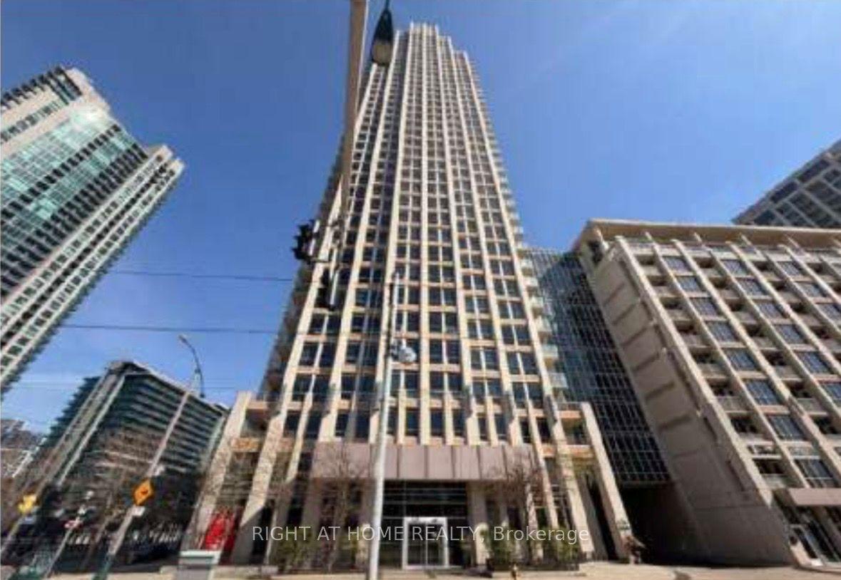 628 FLEET Street — photo 1