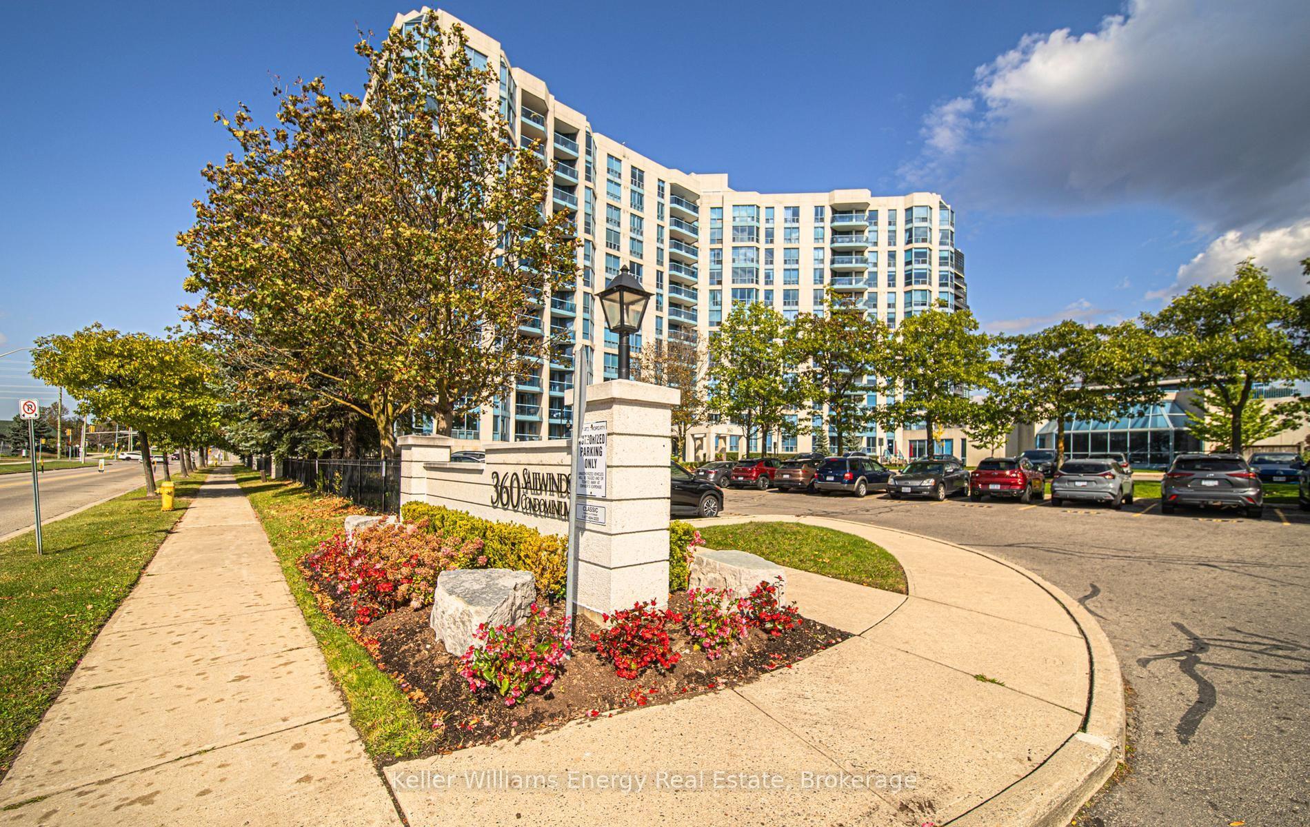360 Watson Street W 308 #308, Whitby — Condo for sale, photo 1