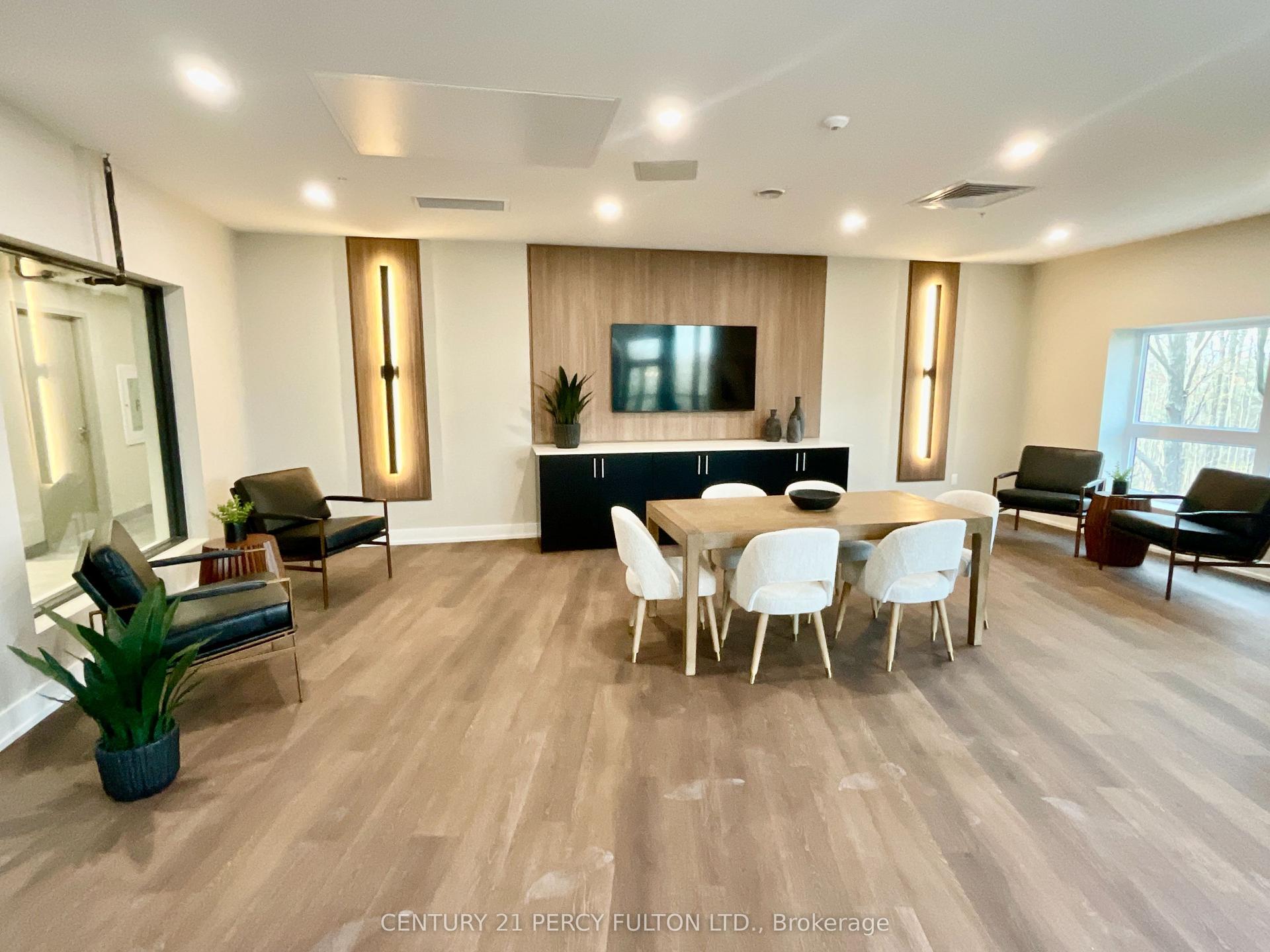 1100 Lackner Place 303 #303 — photo 1