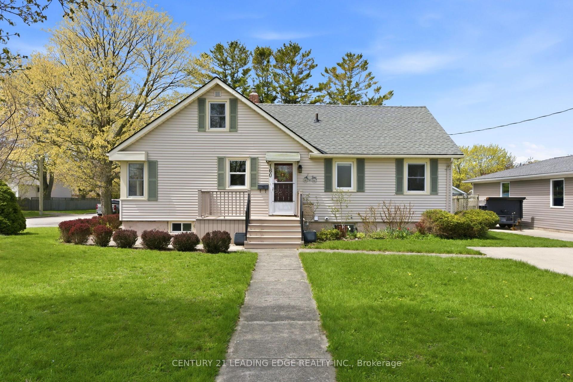 160 Widder Street, Goderich — Detached for sale, photo 1