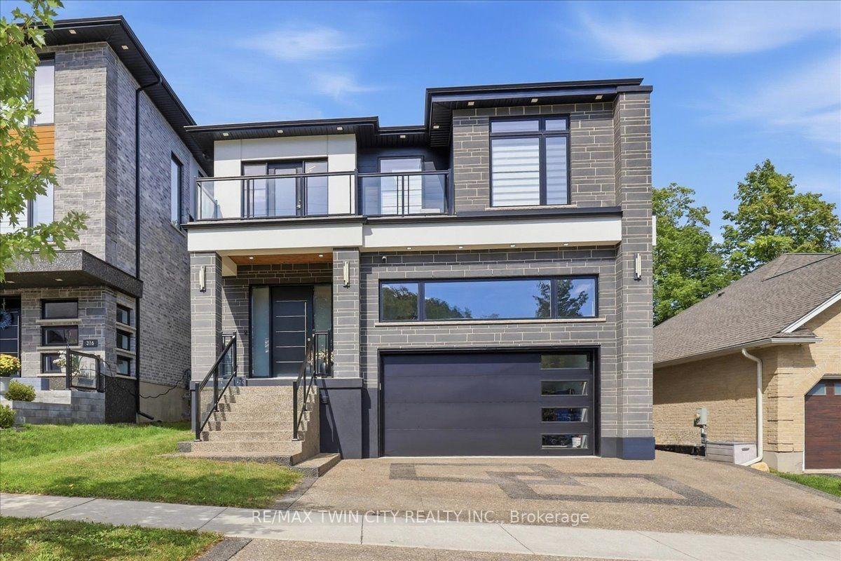 320 Otterbein Road, Kitchener — Detached for sale, photo 1