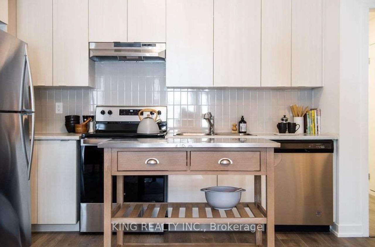 1525 Kingston Road 411 #411, Pickering — Condo Town for lease, photo 1
