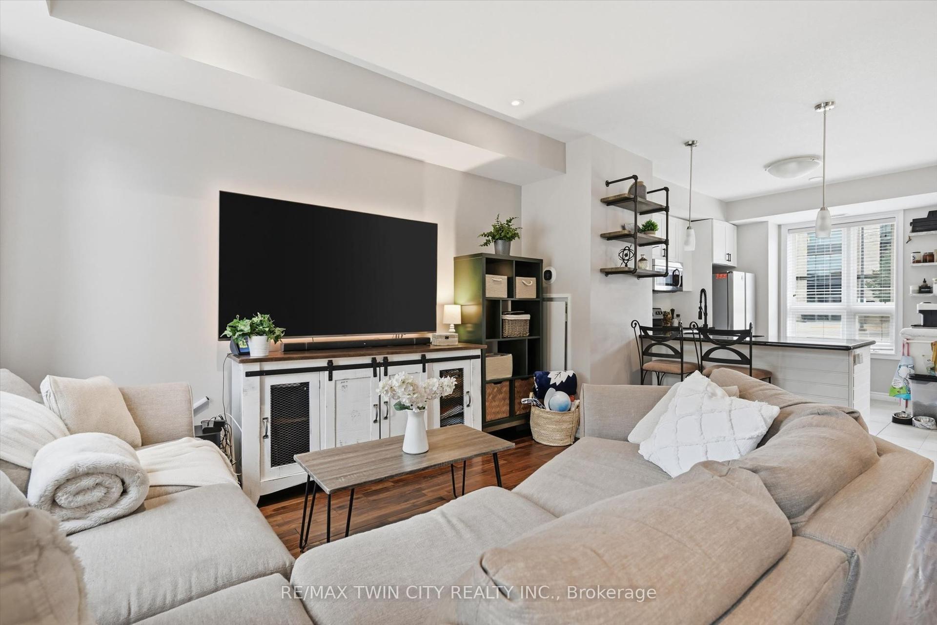 5030 Corporate Drive 9 #9, Burlington — Condo Town for sale, photo 1