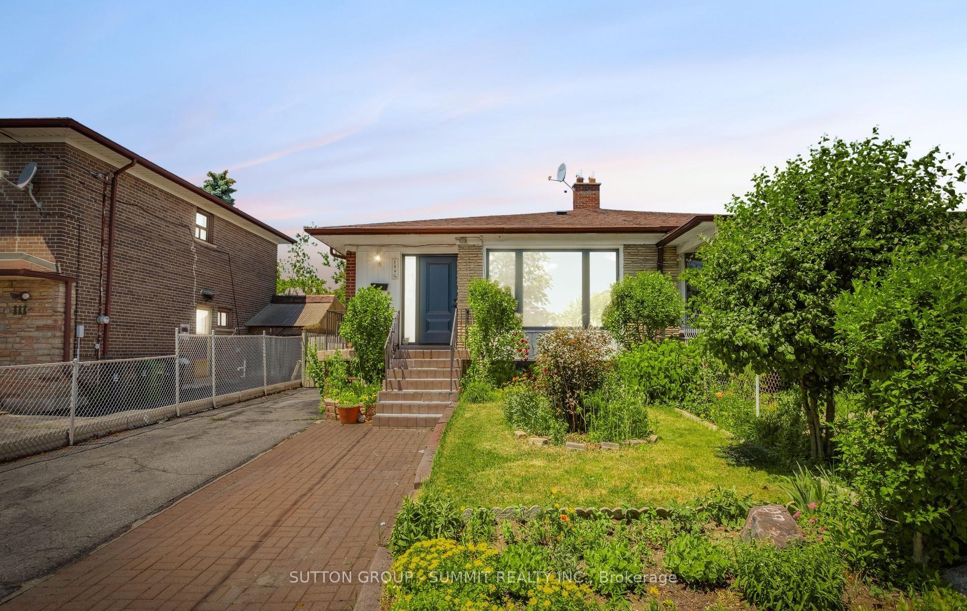 109 Elnathan Crescent — photo 1