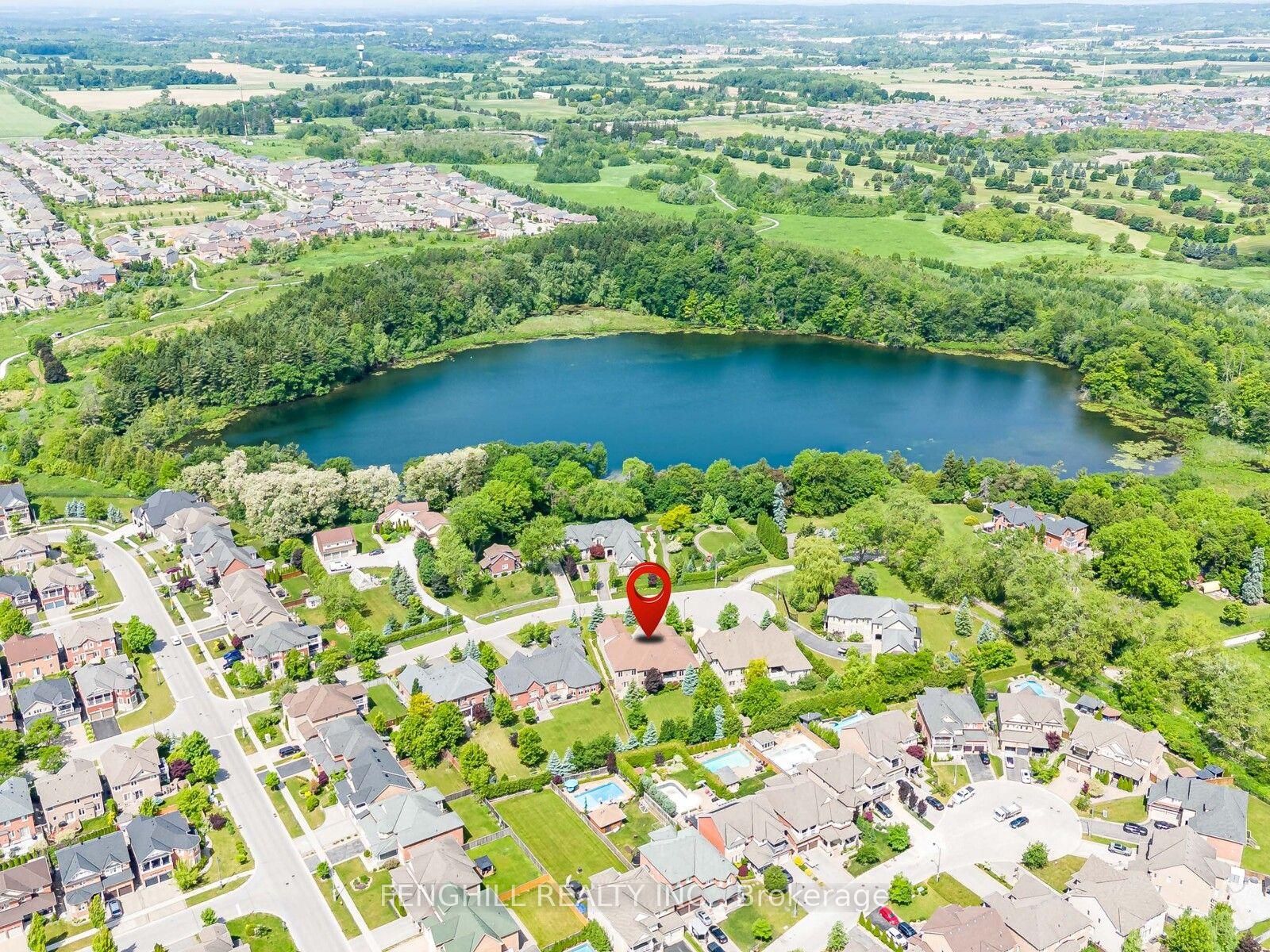 11 Macleod Estate Court, Richmond Hill — Detached for sale, photo 1