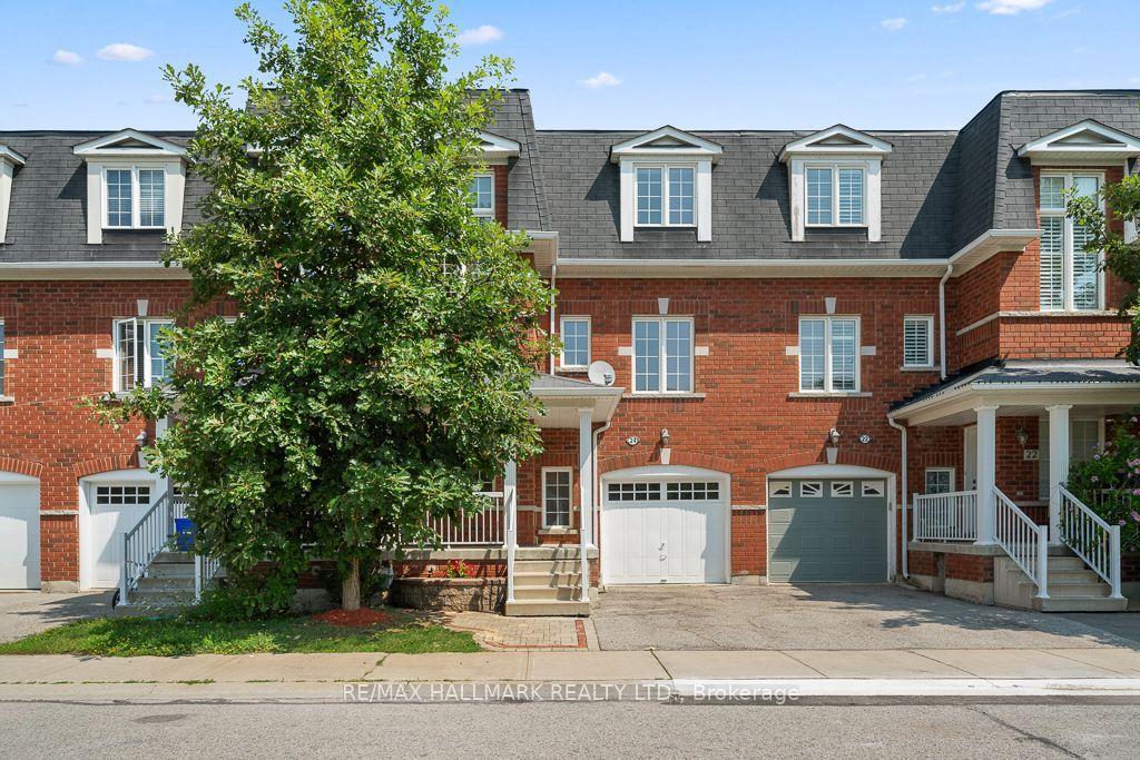 15 Old Colony Road 24 #24, Richmond Hill — Townhouse for sale, photo 1