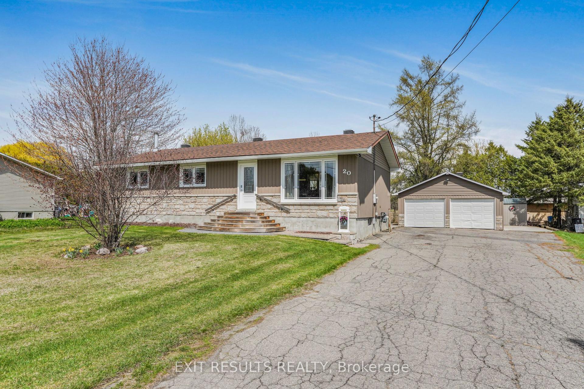 20 Manitou Street — photo 1