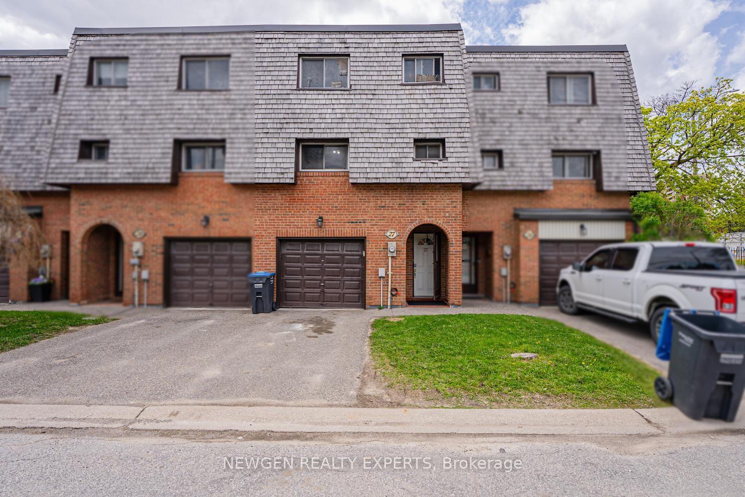 27 Briar Path — photo 1