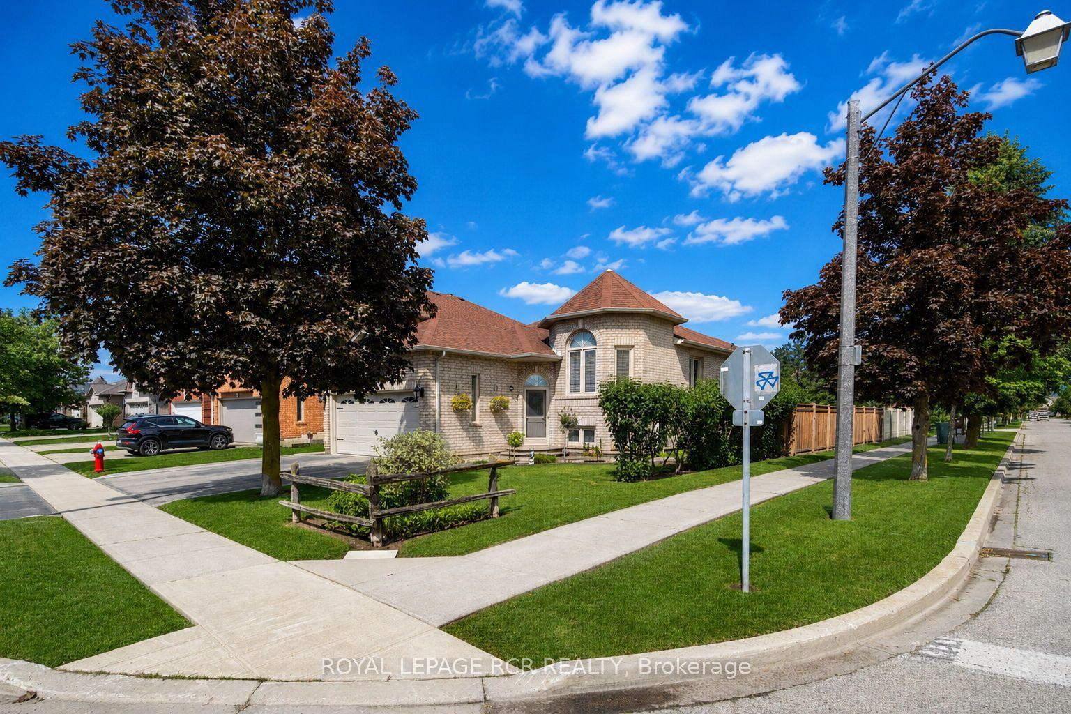 65 Royalton Drive, Caledon — Detached for sale, photo 1