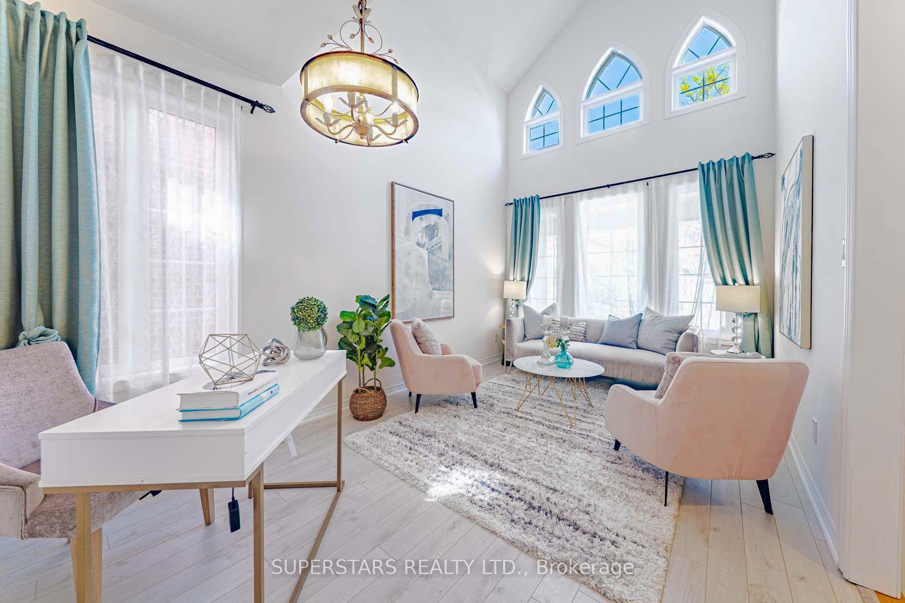 15 Hislop Drive, Markham — Detached for sale, photo 1