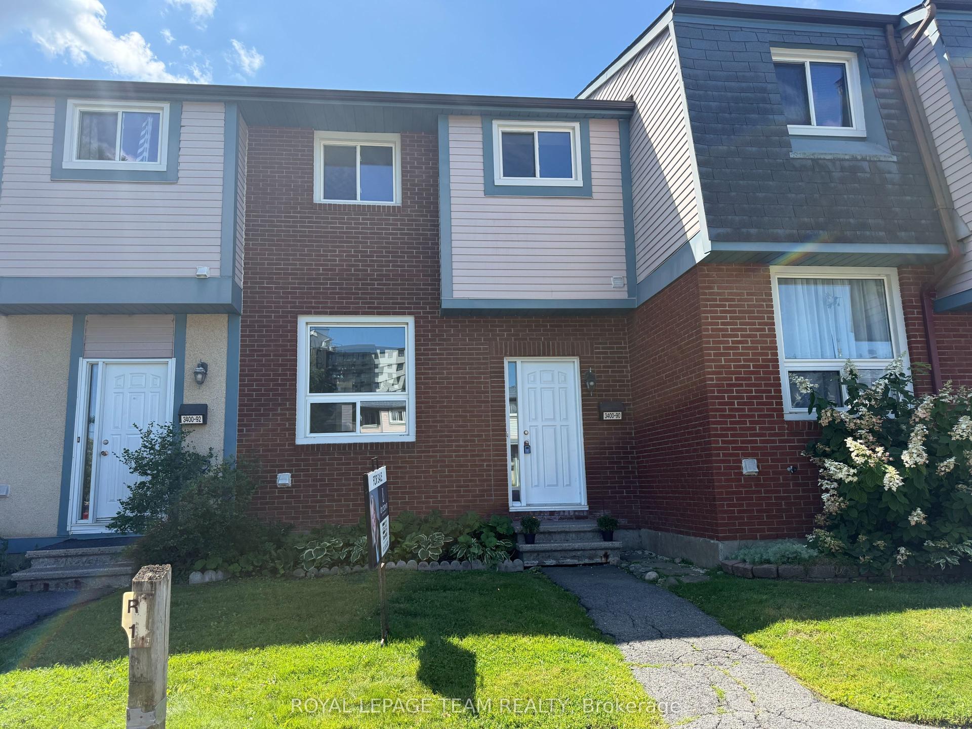 3400 Paul Anka Drive 90 #90, Hunt Club - Windsor Park Village and Area — Condo Town for sale, photo 1