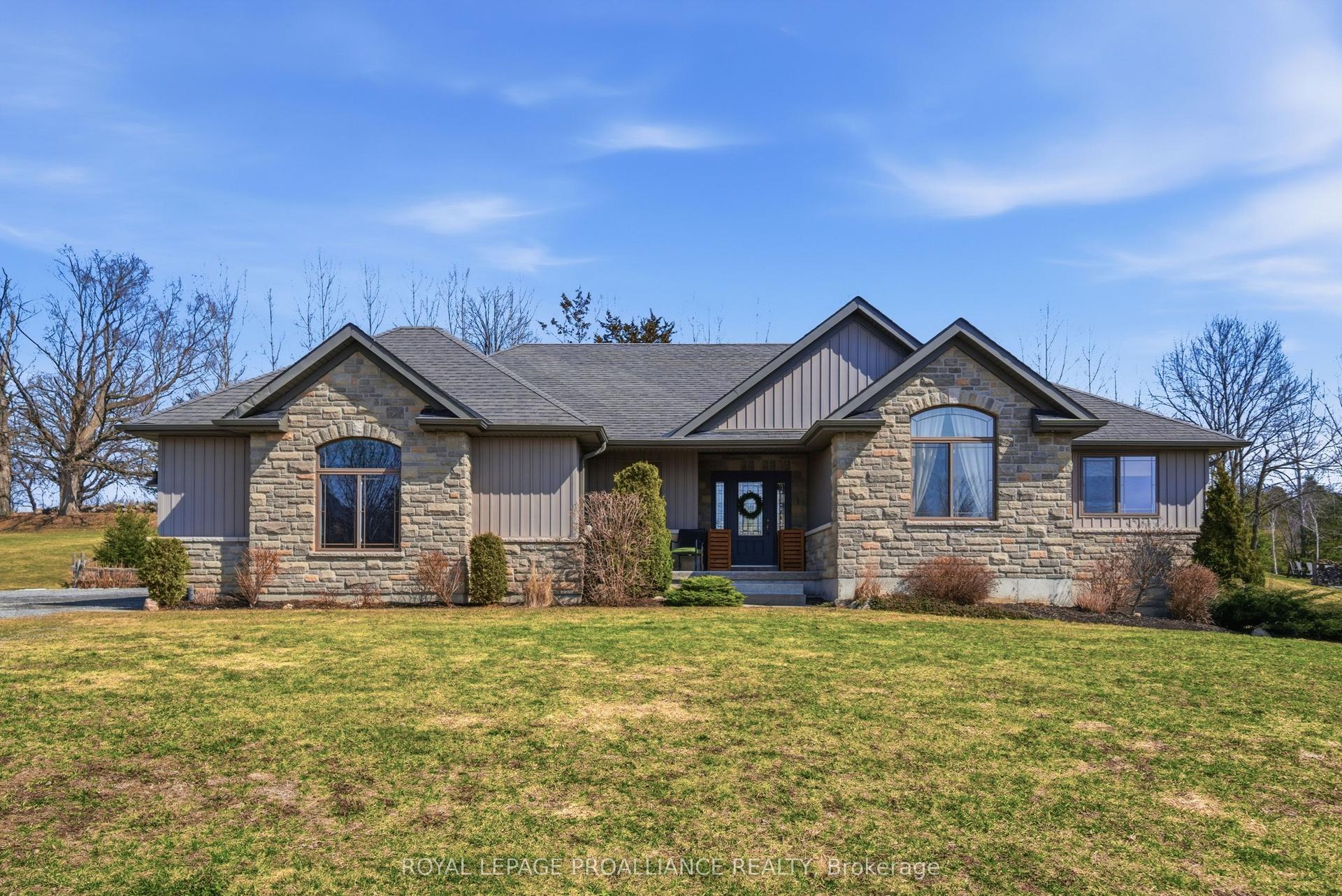 42 Windwhisper Drive — photo 1