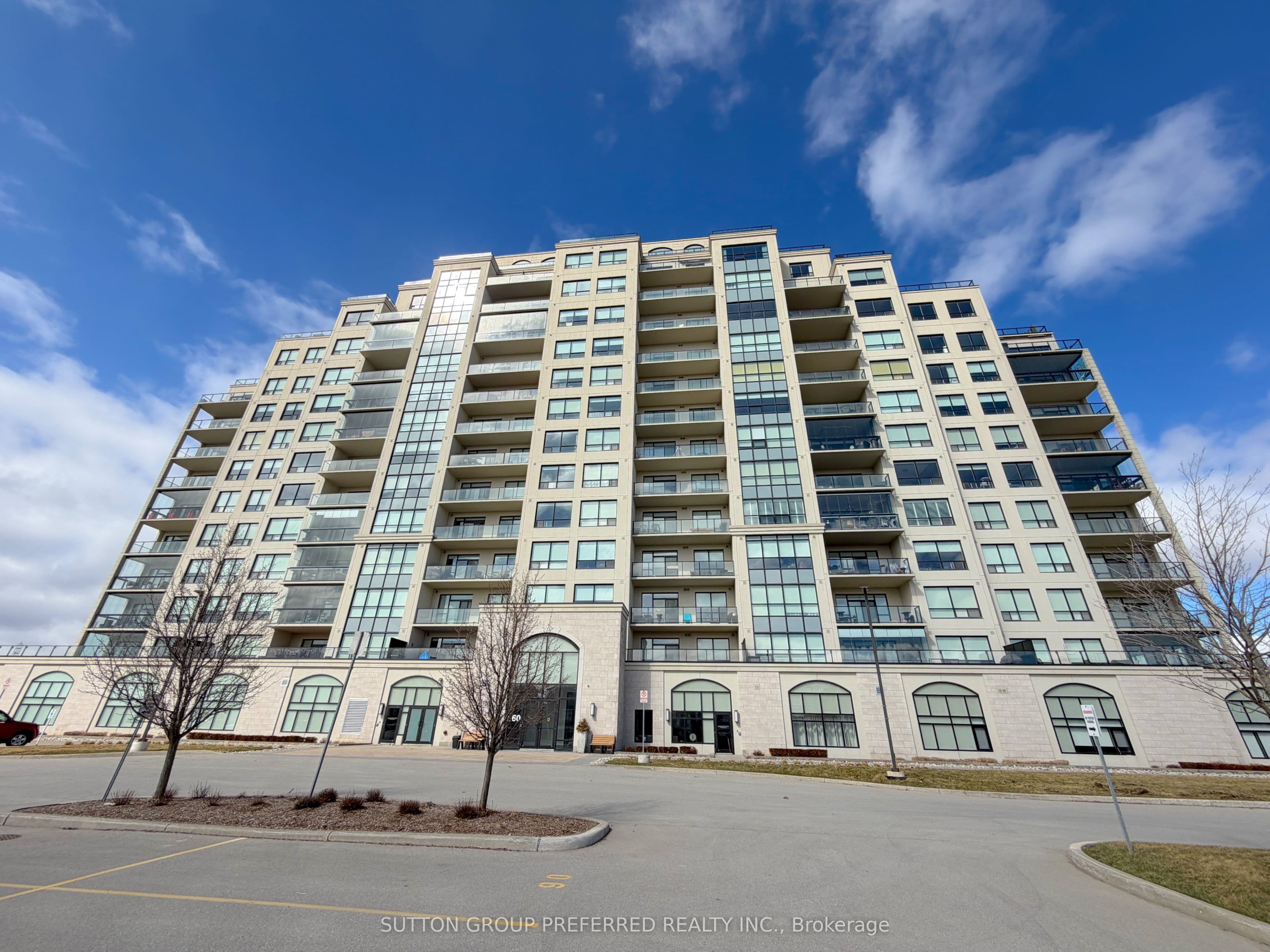 260 Villagewalk Boulevard 404 #404 — photo 1