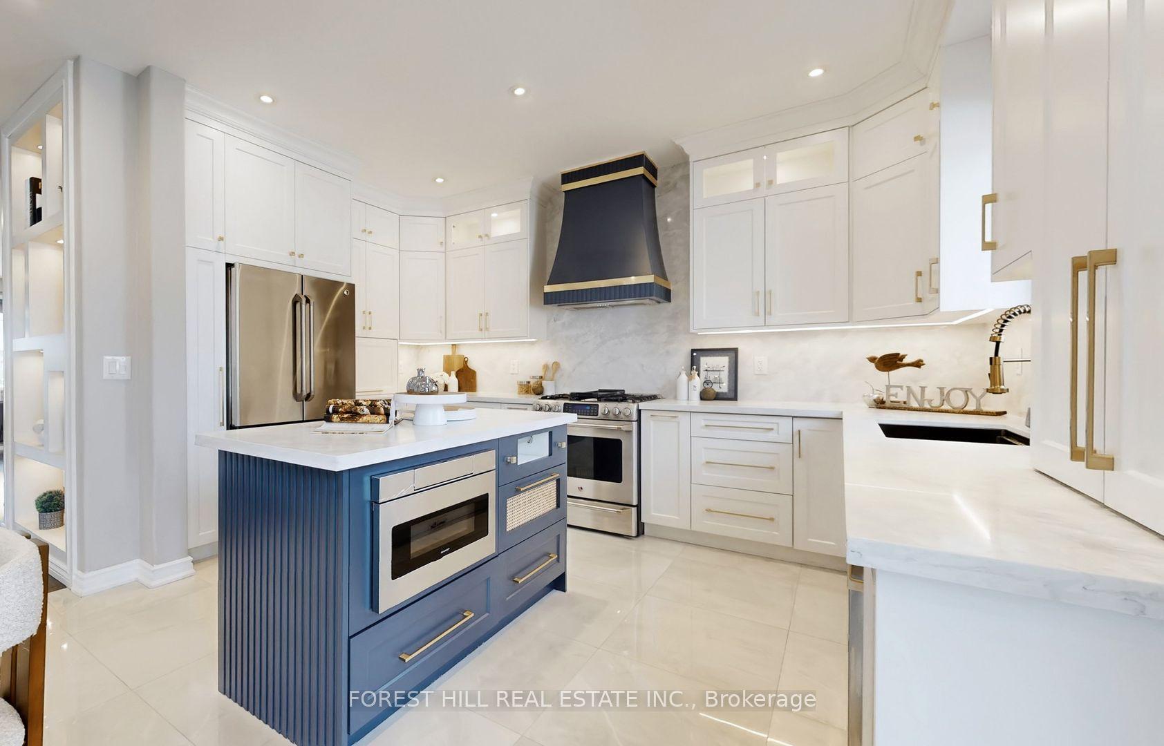 51 Farmhouse Crescent — photo 1