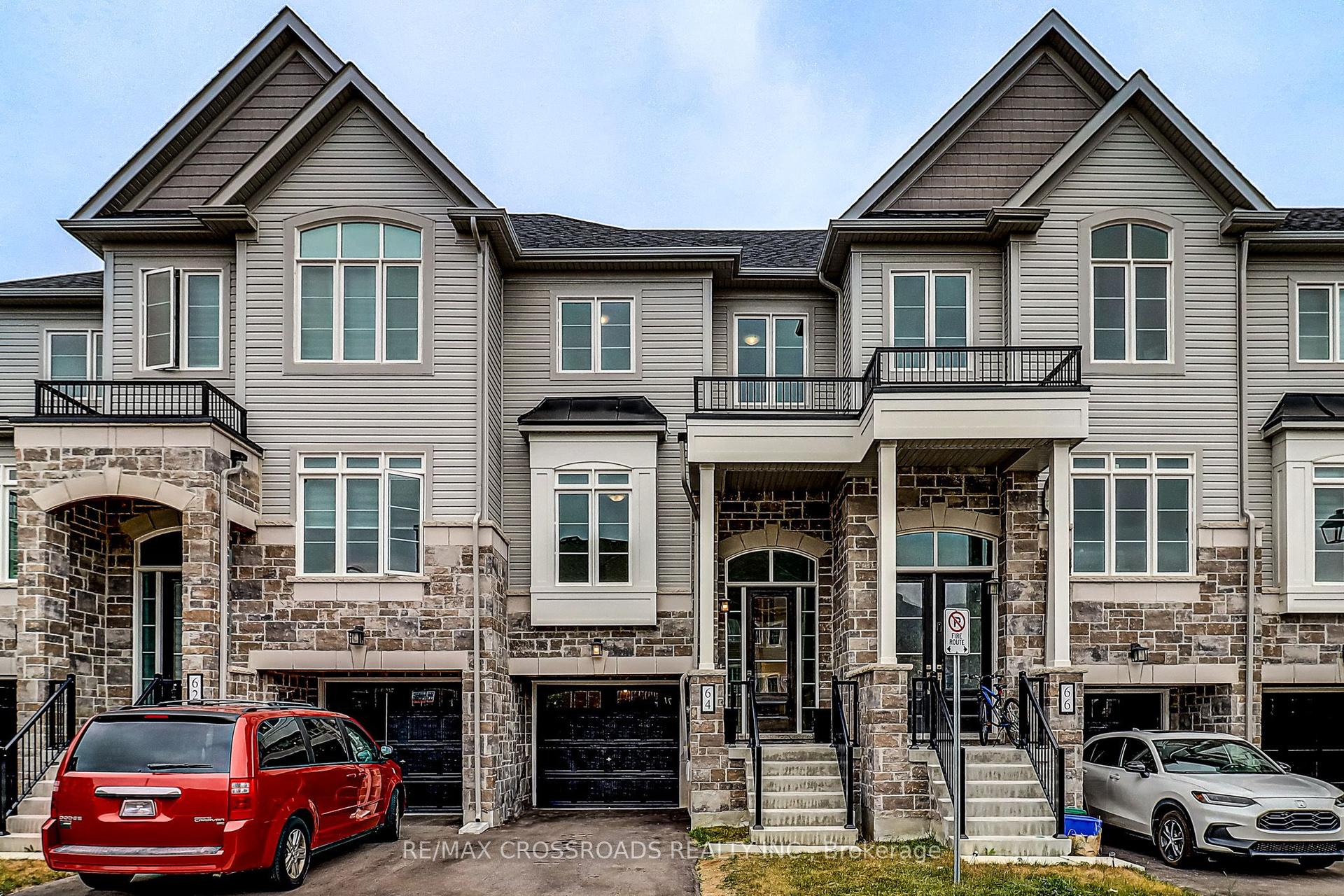 64 Lyall Stokes Circle — photo 1