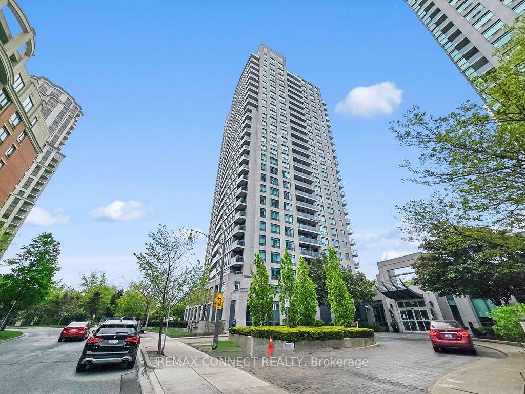 30 Harrison Garden Boulevard 911 #911 — photo 1