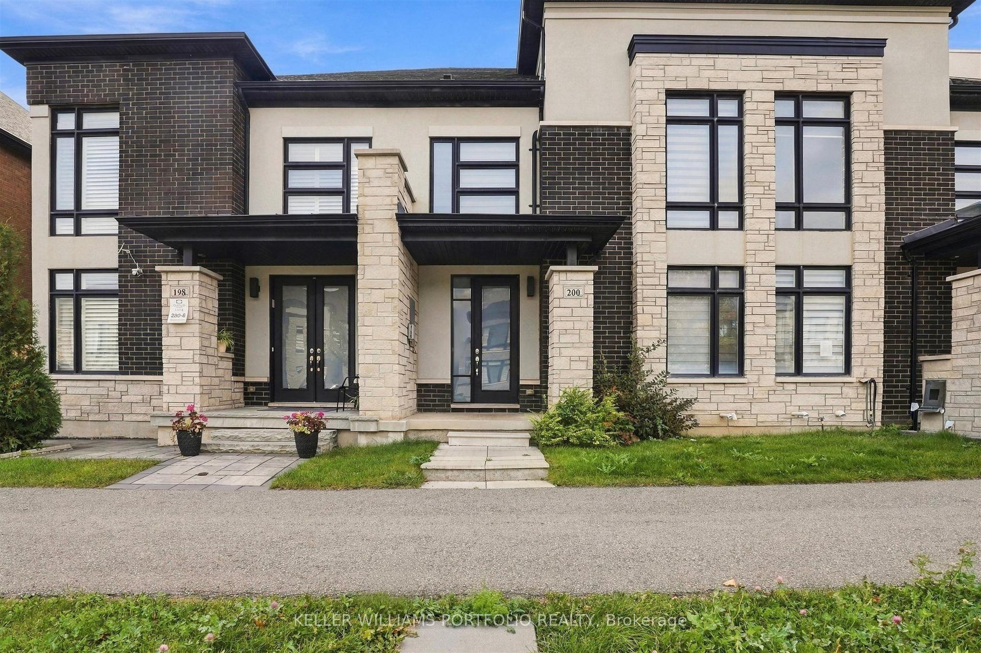 200 Coronation Road, Whitby — Townhouse for lease, photo 1