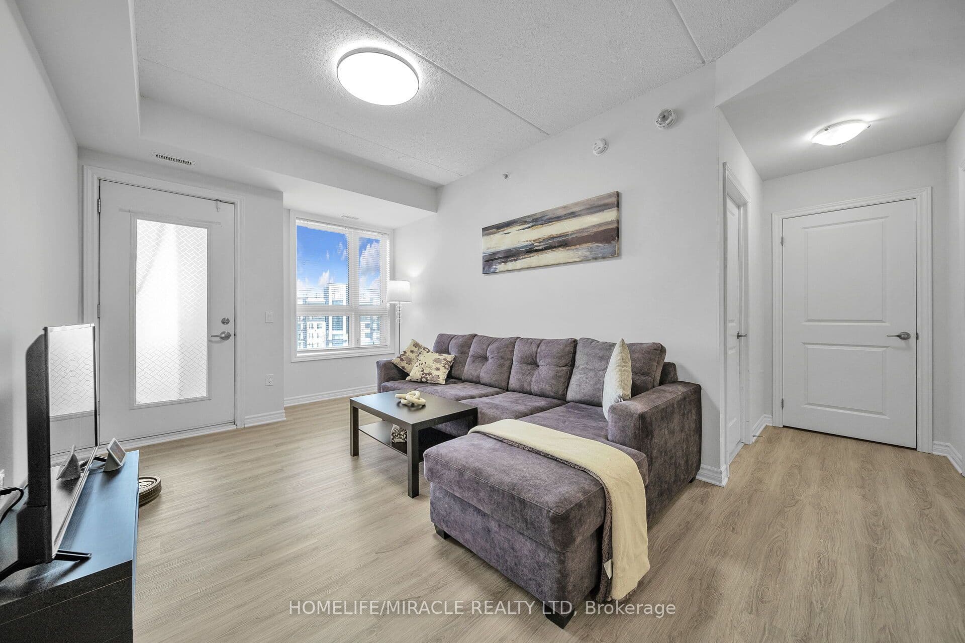 640 Sauve Street 420 #420 — photo 1