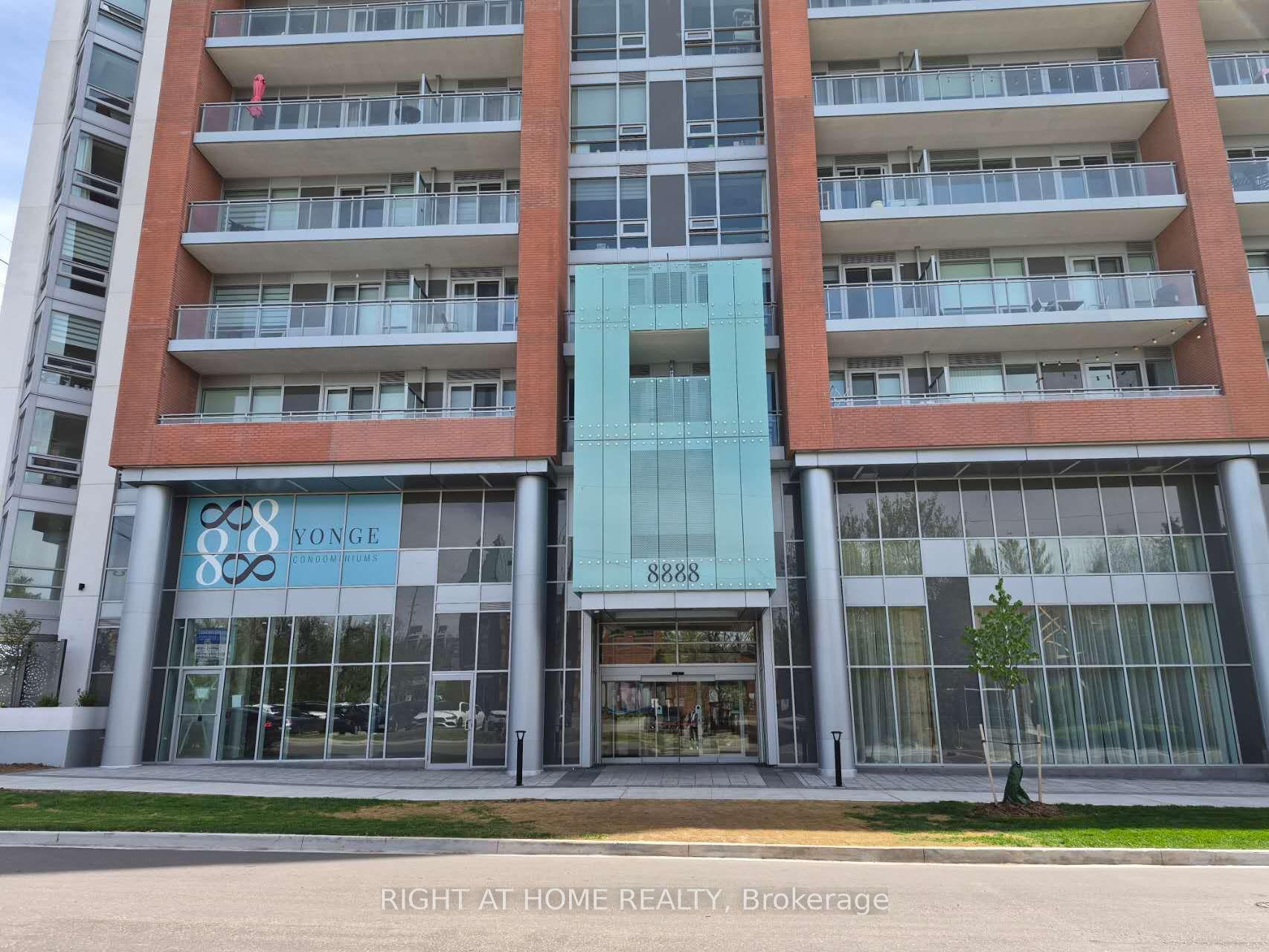 8888 Yonge Street 514 #514 — photo 1