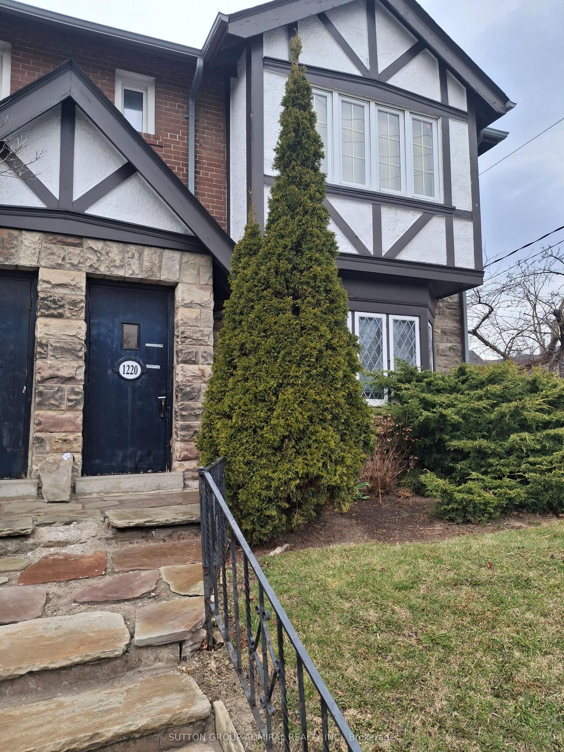 1220 Avenue Road 1 #1, Toronto — Land for lease, photo 1