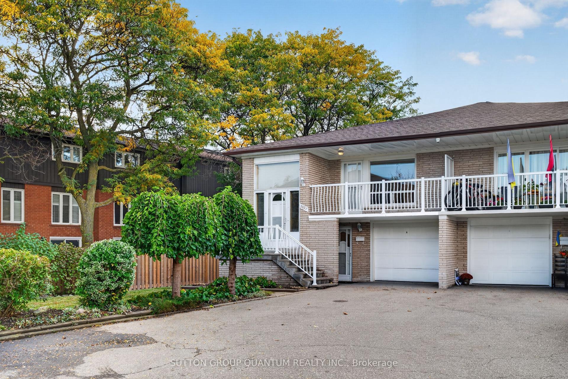 3697 Broomhill Crescent, Mississauga — Semi-Detached for sale, photo 1