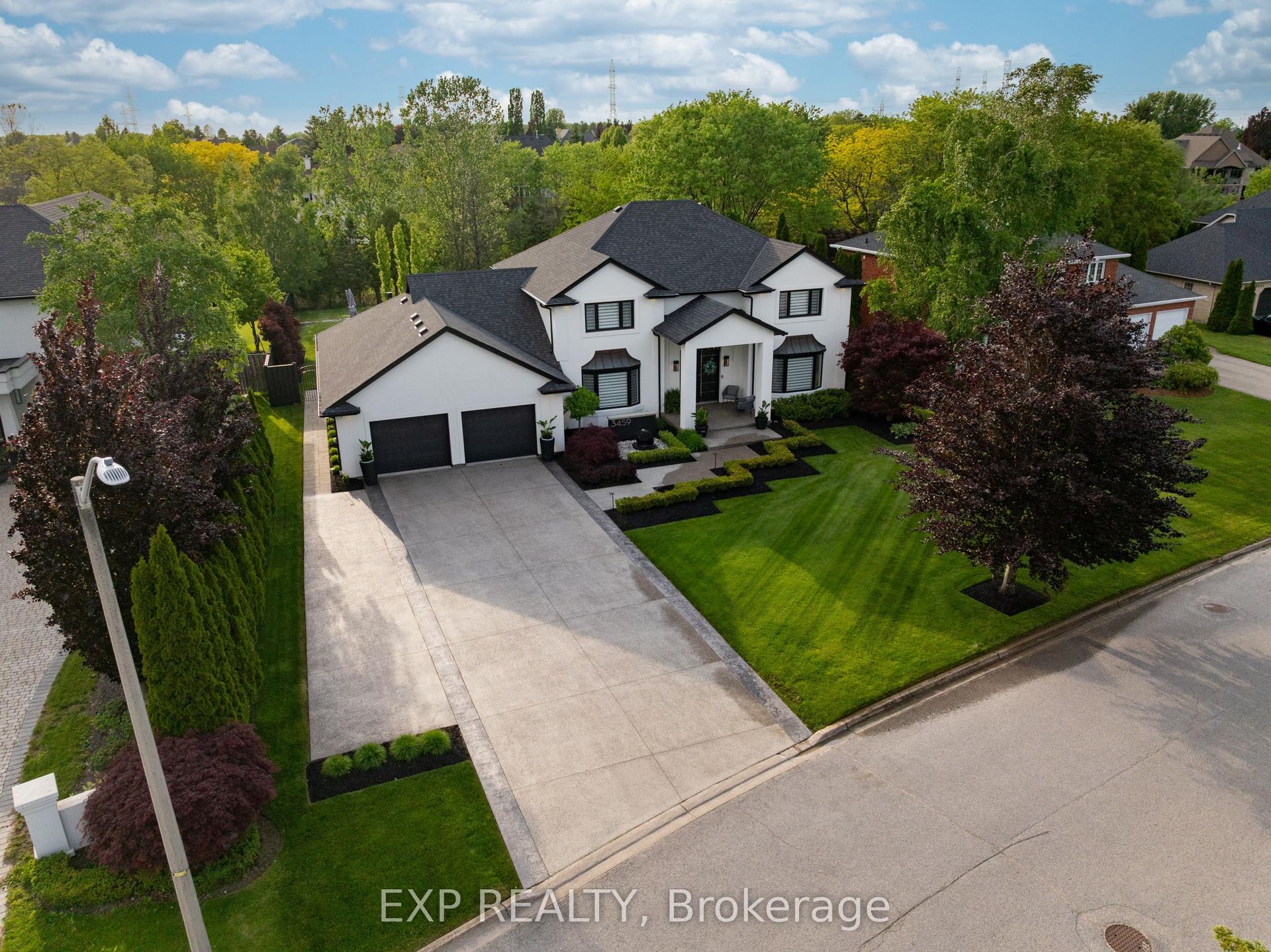 3459 Notre Dame Court, Niagara Falls — Detached for sale, photo 1