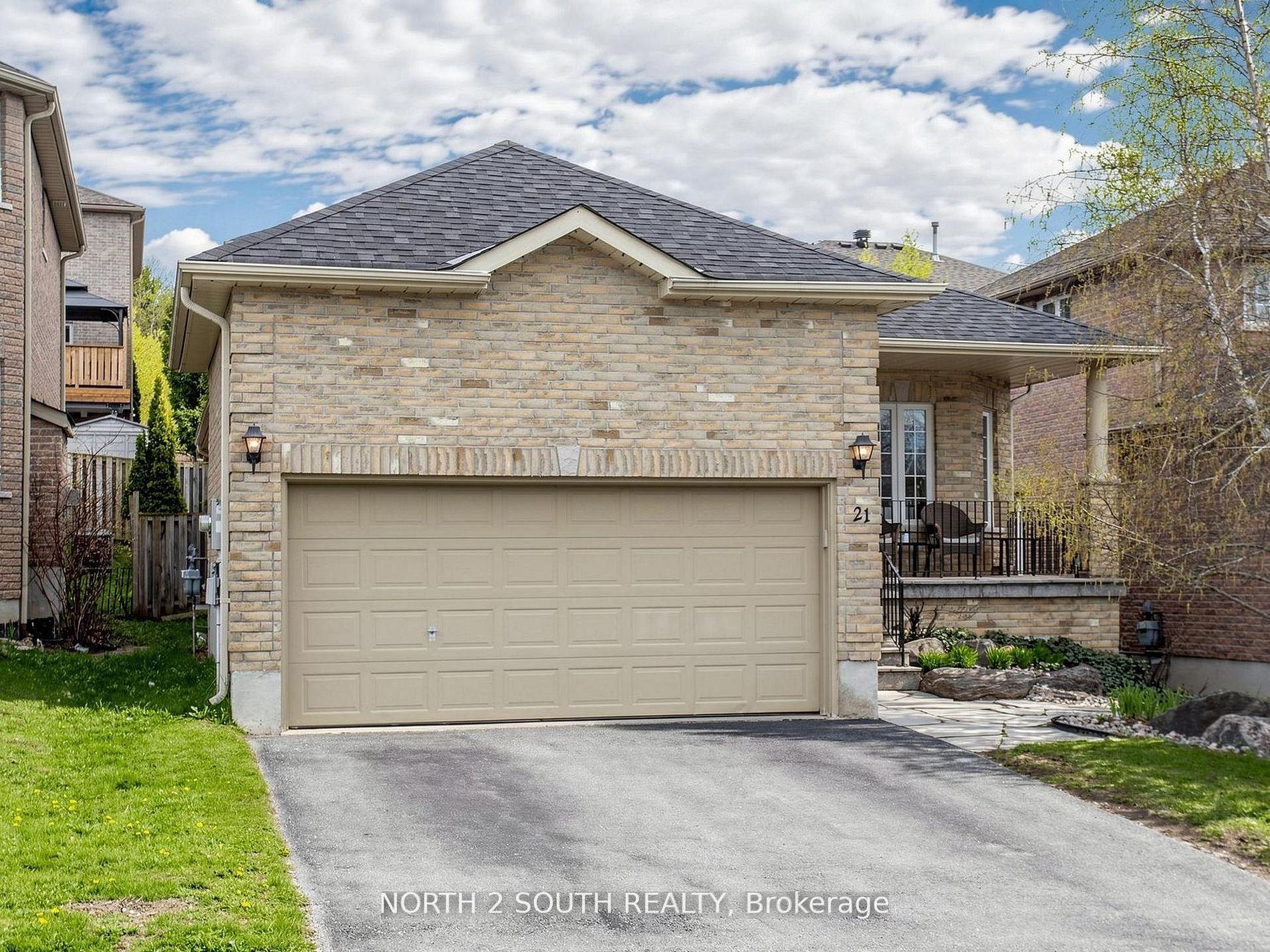 21 Black Ash Trail, Barrie — Detached for sale, photo 1