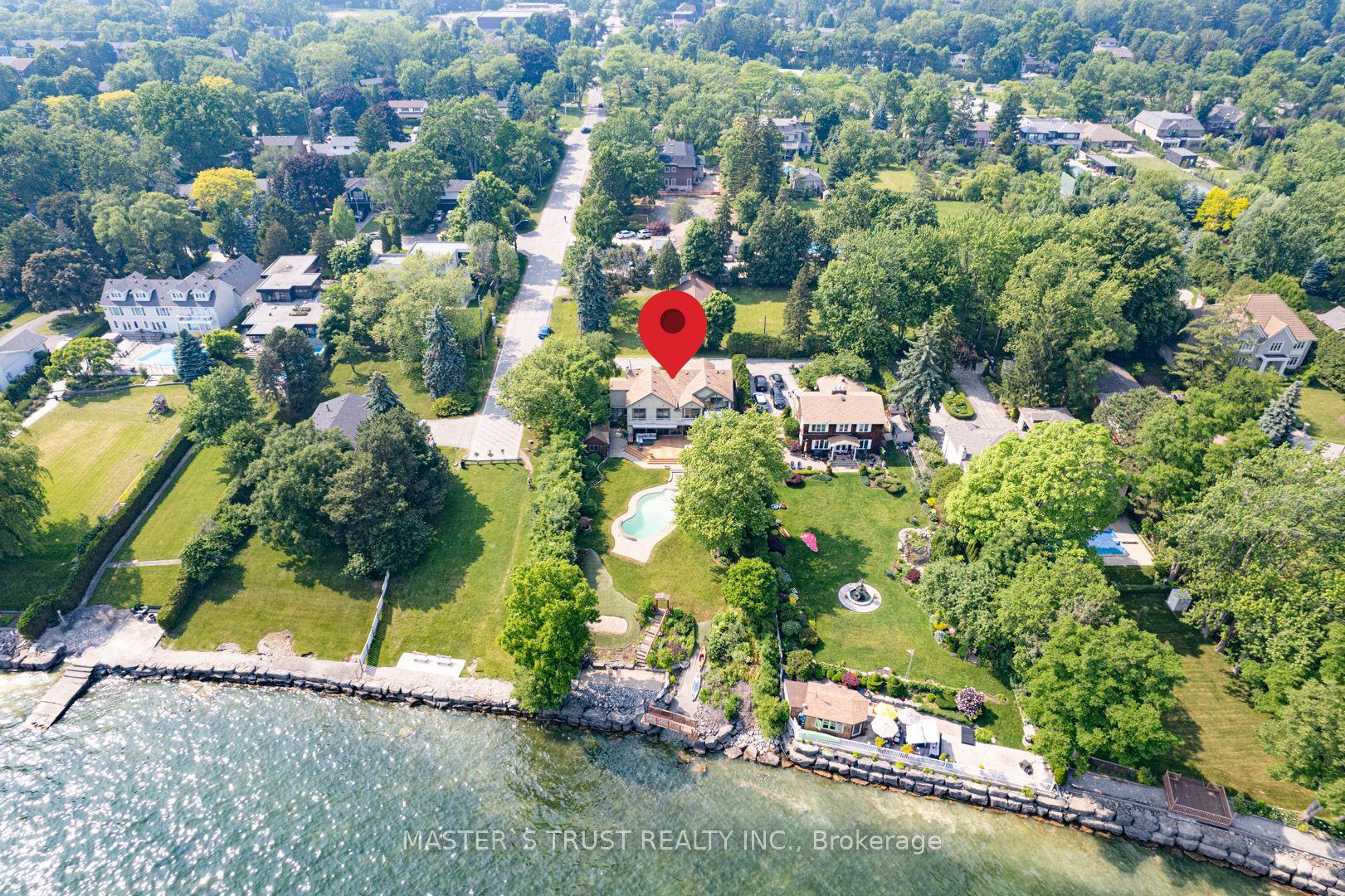 7 Third Line, Oakville — Detached for lease, photo 1