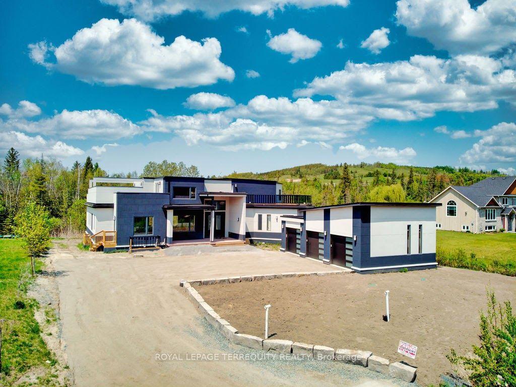 9 Rustlewood Avenue, Kawartha Lakes — Detached for sale, photo 1