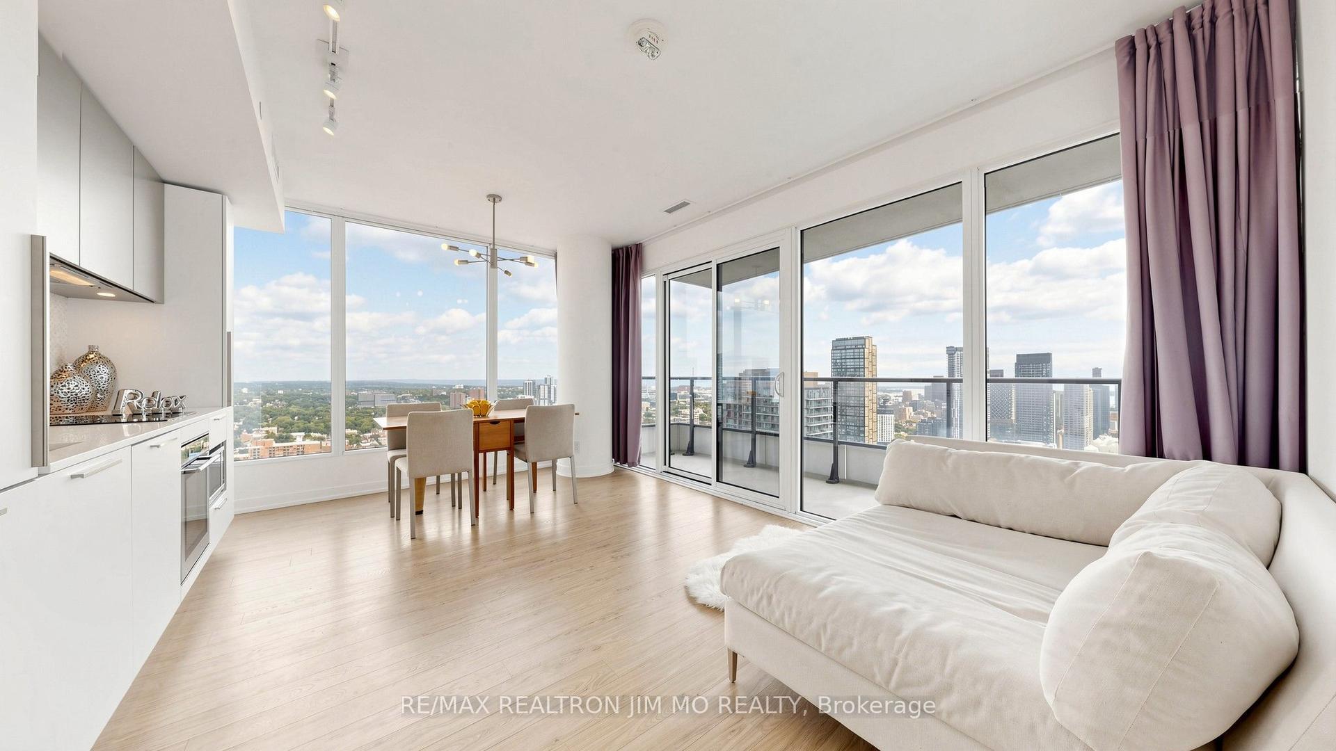 85 Wood Street 4116 #4116, Toronto — Condo for sale, photo 1