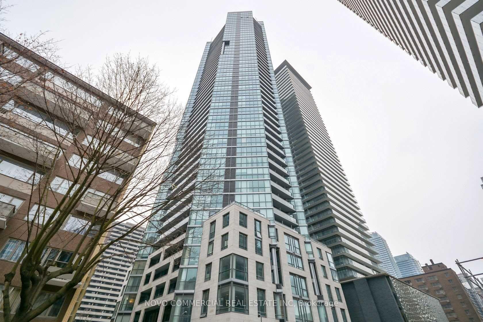 45 Charles Street E 4901 #4901 — photo 1