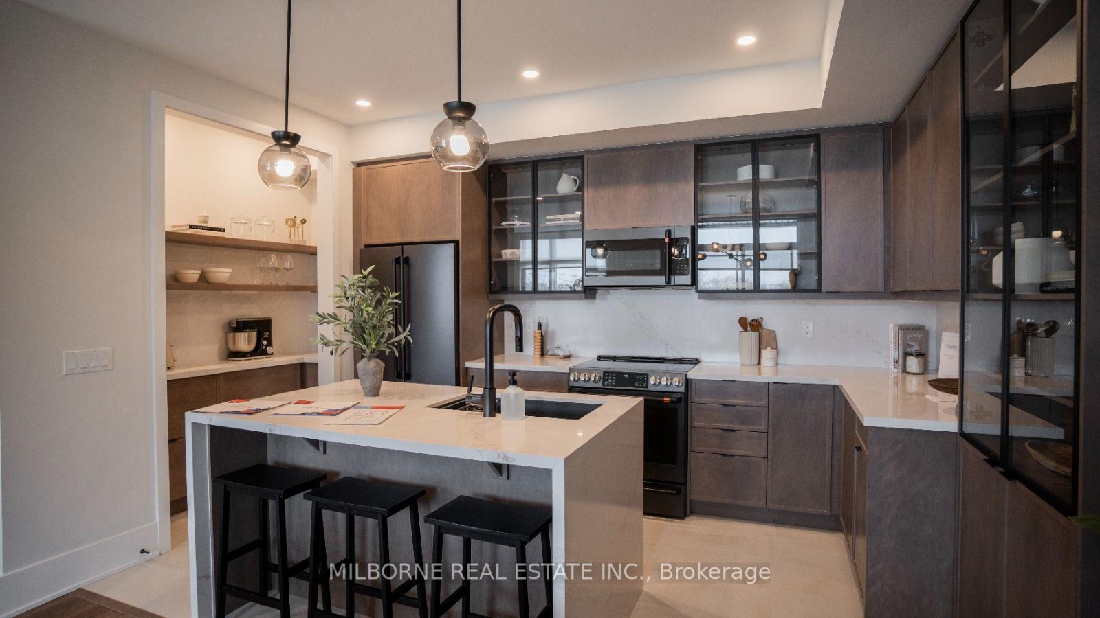 8 Arthur Plaxton Way, Markham — Townhouse for sale, photo 1