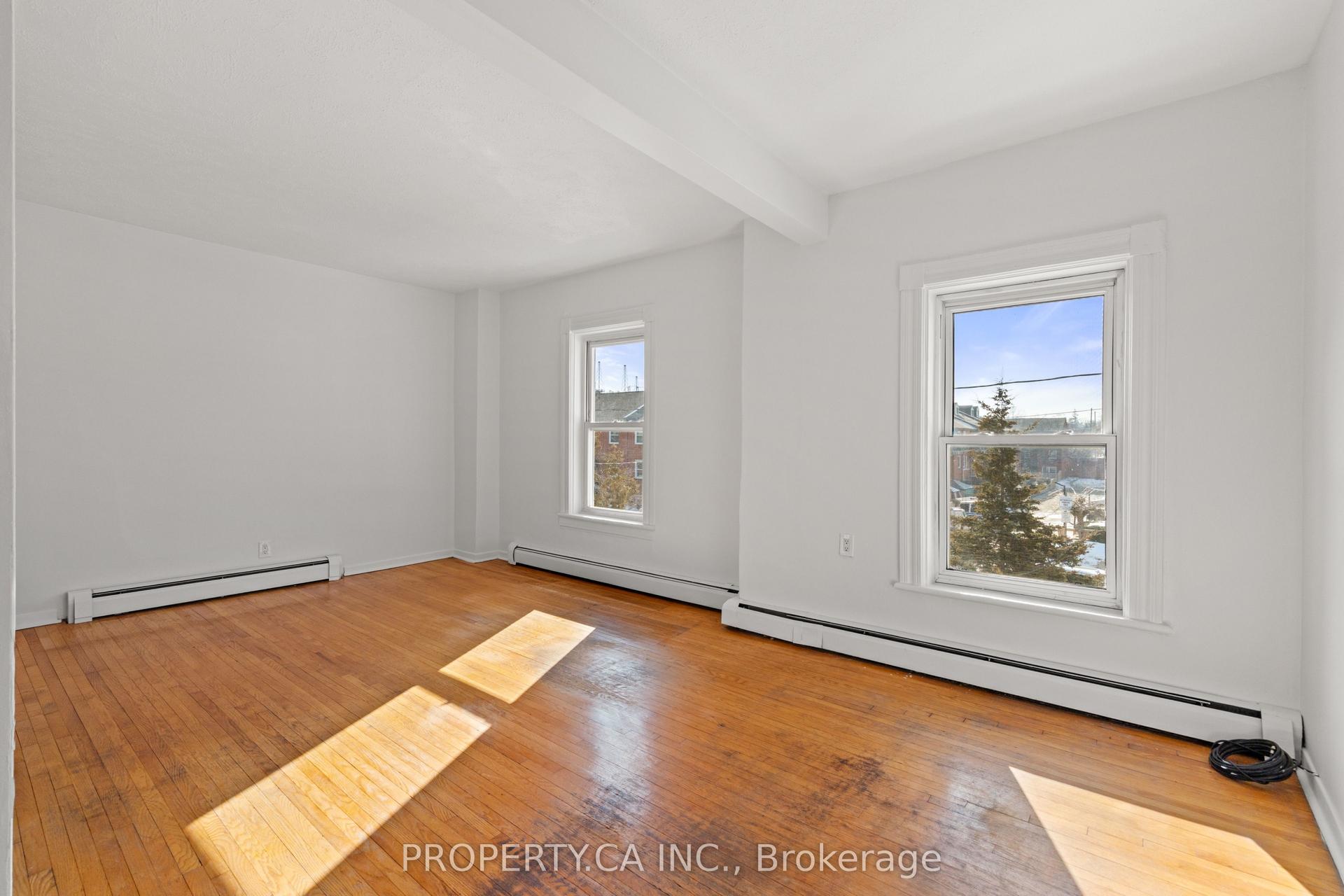 120 Stephenson Avenue Upper #Upper — photo 1