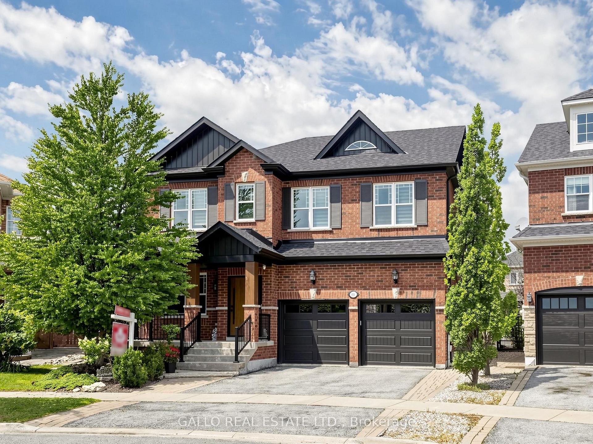 111 Pondmede Crescent, Whitchurch-Stouffville — Detached for sale, photo 1
