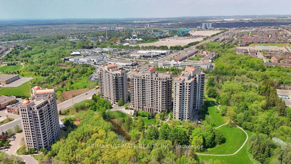 9235 Jane Street 407 #407 — photo 1