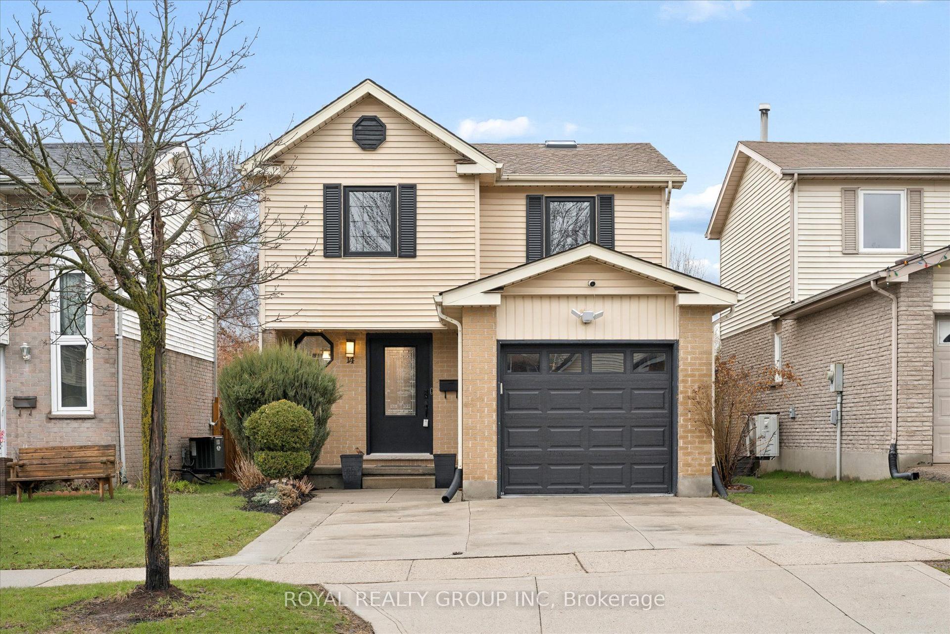 14 Wycliffe Place — photo 1