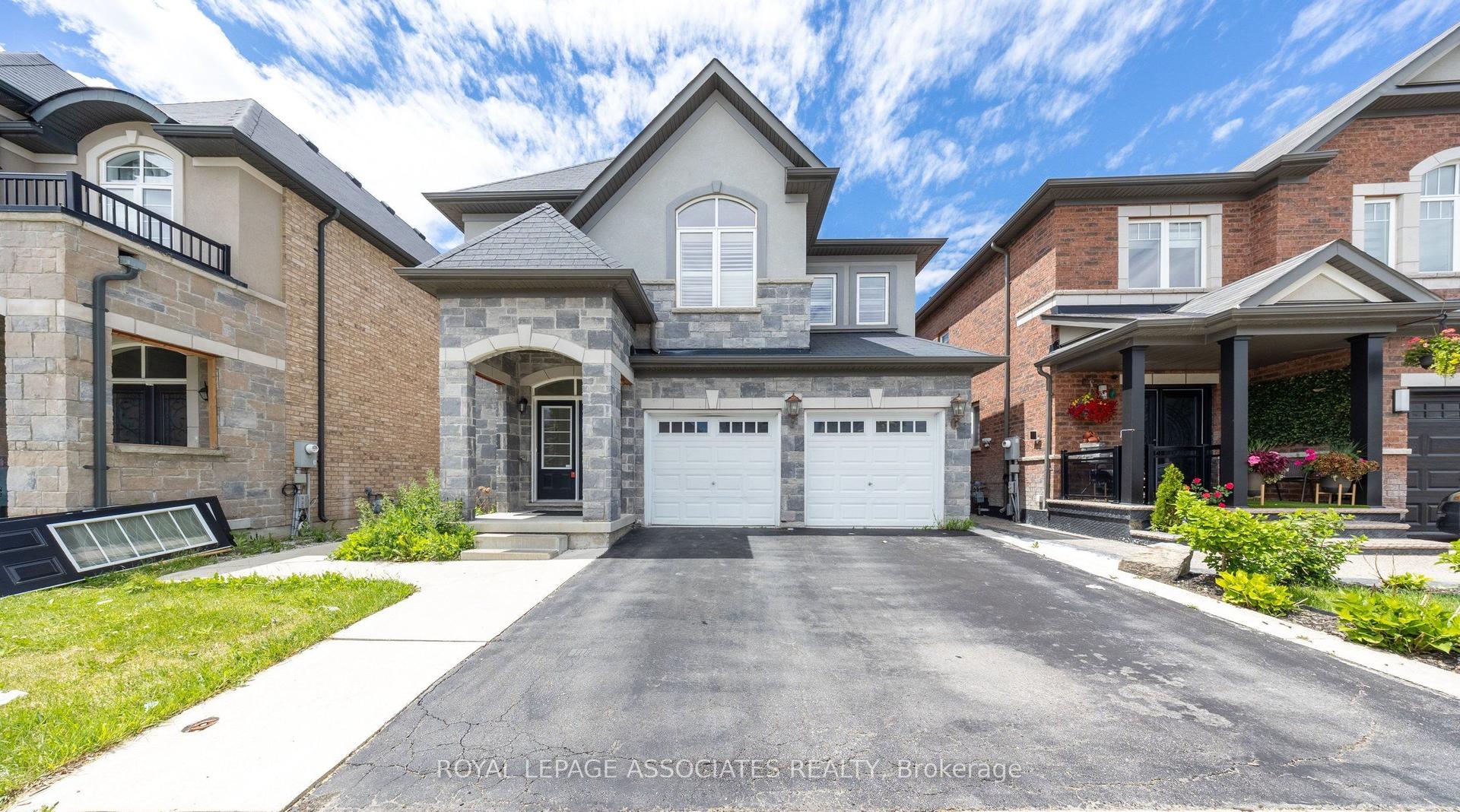 80 Thornbush Boulevard — photo 1