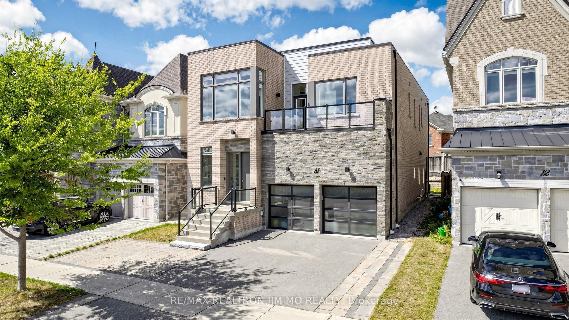 16 Farrell Road, Vaughan — Detached for sale, photo 1