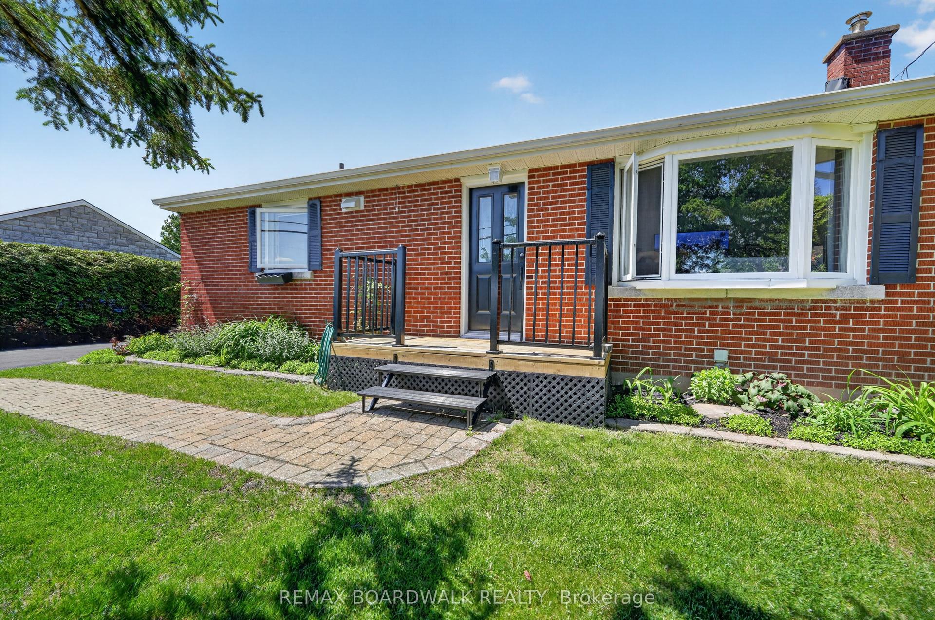 2548 MER BLEUE Road — photo 1
