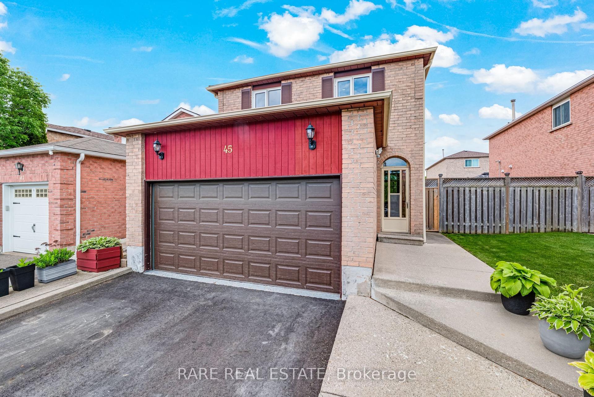 45 Sandmere Avenue, Brampton — Detached for sale, photo 1