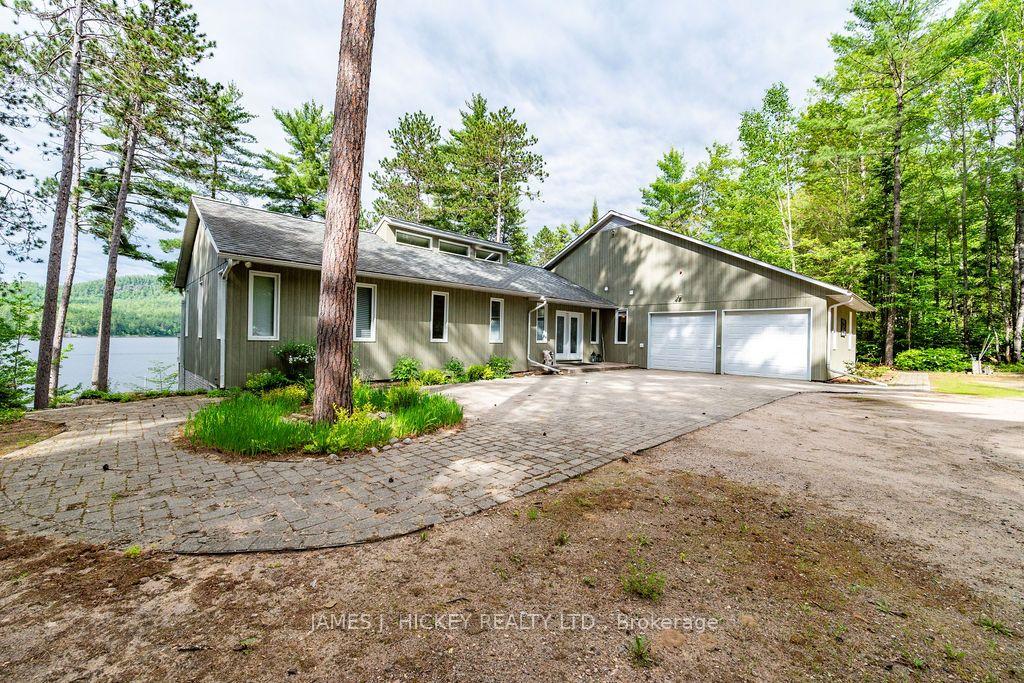 35732B HWY 17 West Highway W, Laurentian Hills — Detached for sale, photo 1