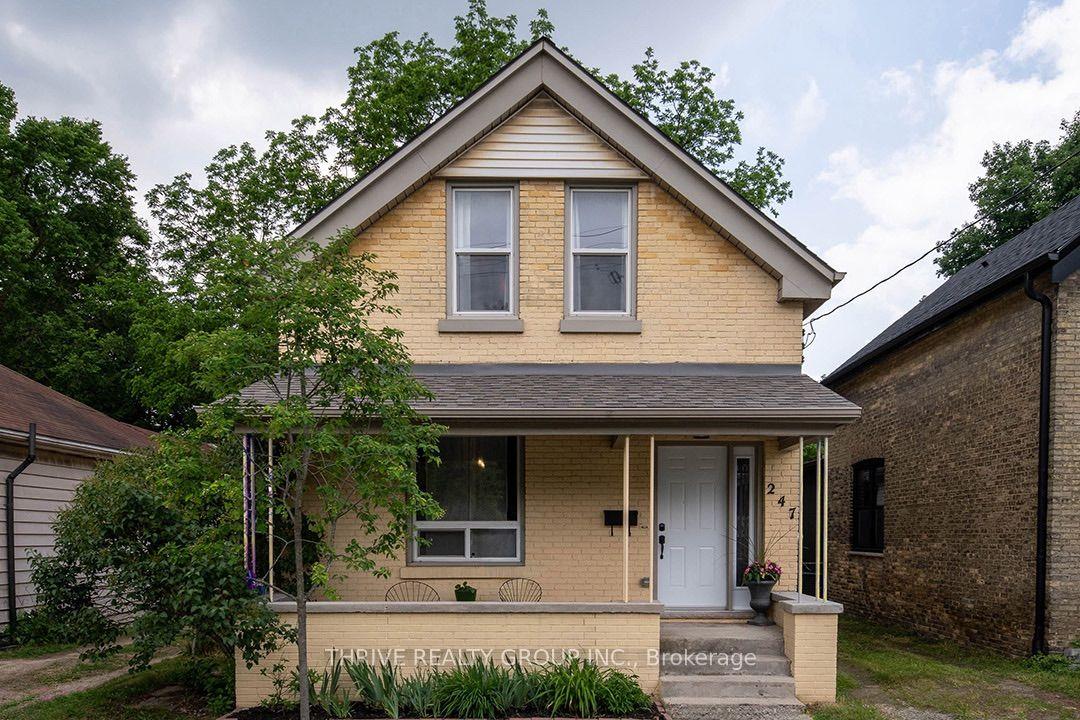 247 Egerton Street, London East — Detached for sale, photo 1
