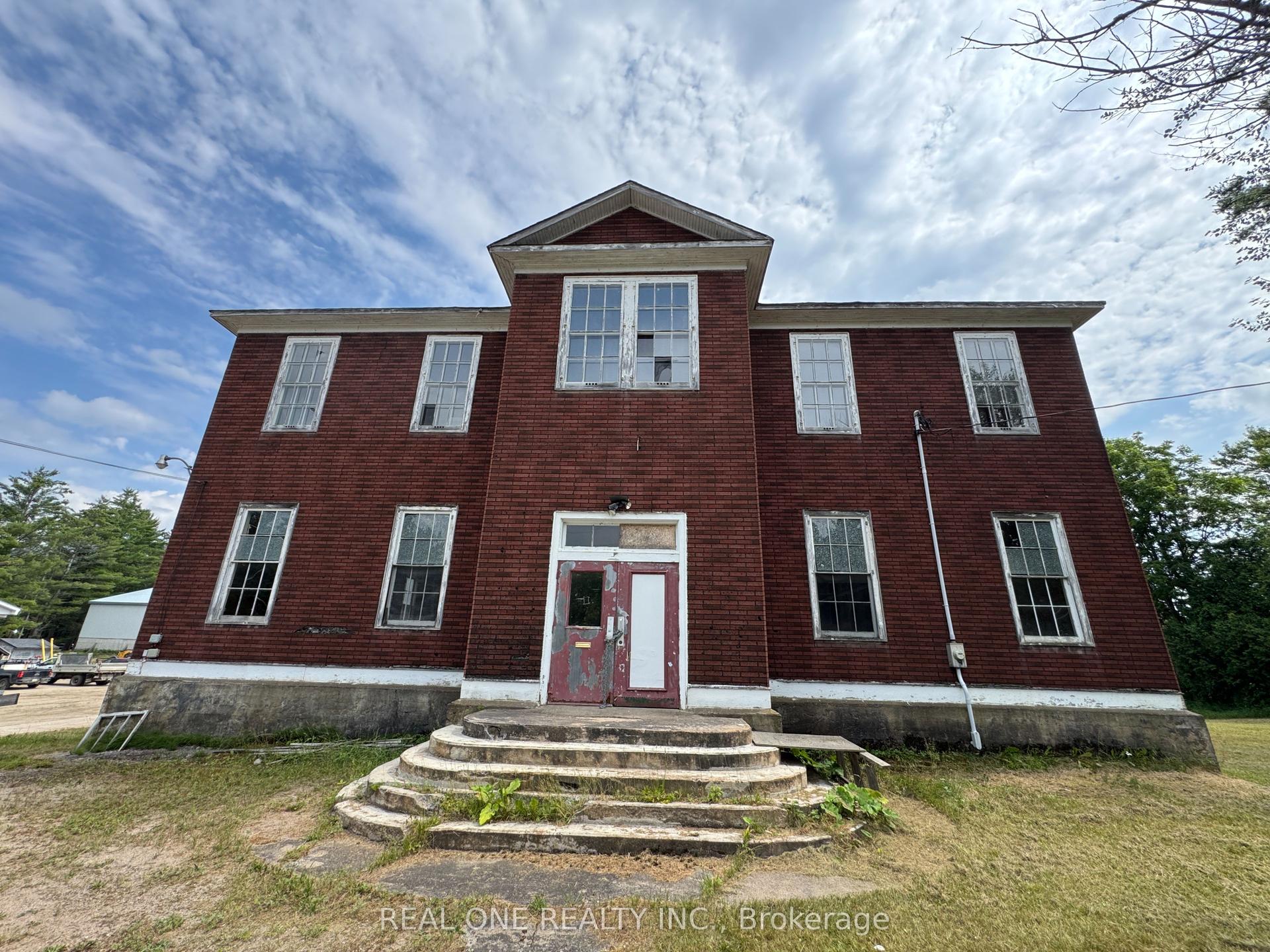 2465 HIGHWAY 518 W, McMurrich/Monteith — Commercial for sale, photo 1