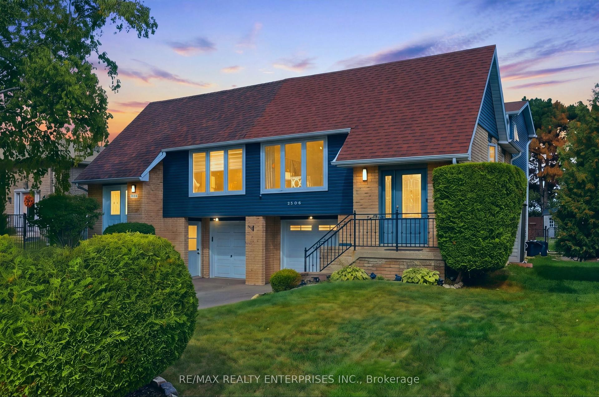 2506 Cobbinshaw Circle, Mississauga — Semi-Detached for sale, photo 1