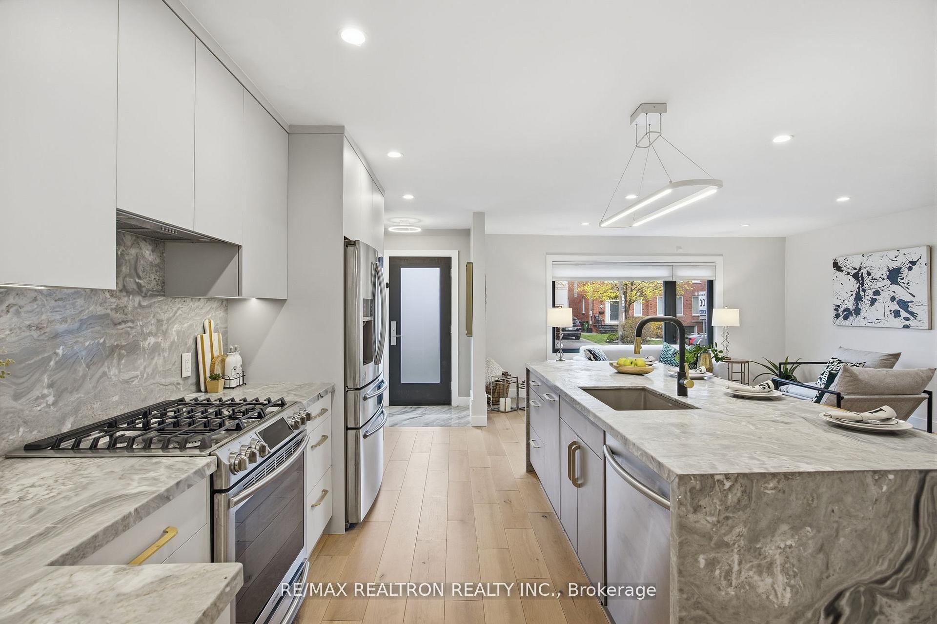 52 Burncrest Drive — photo 1
