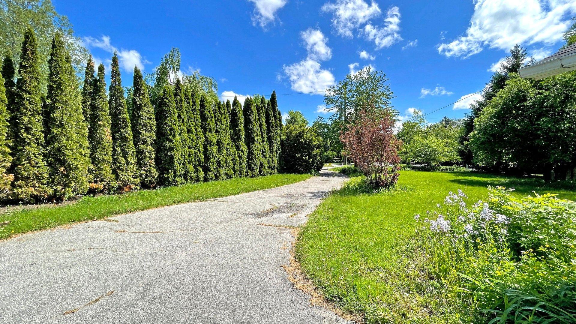 78 Arjay Crescent — photo 1
