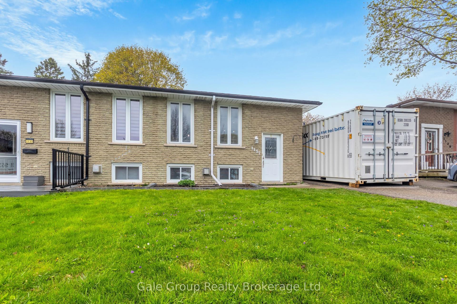 1137 Pearson Drive — photo 1
