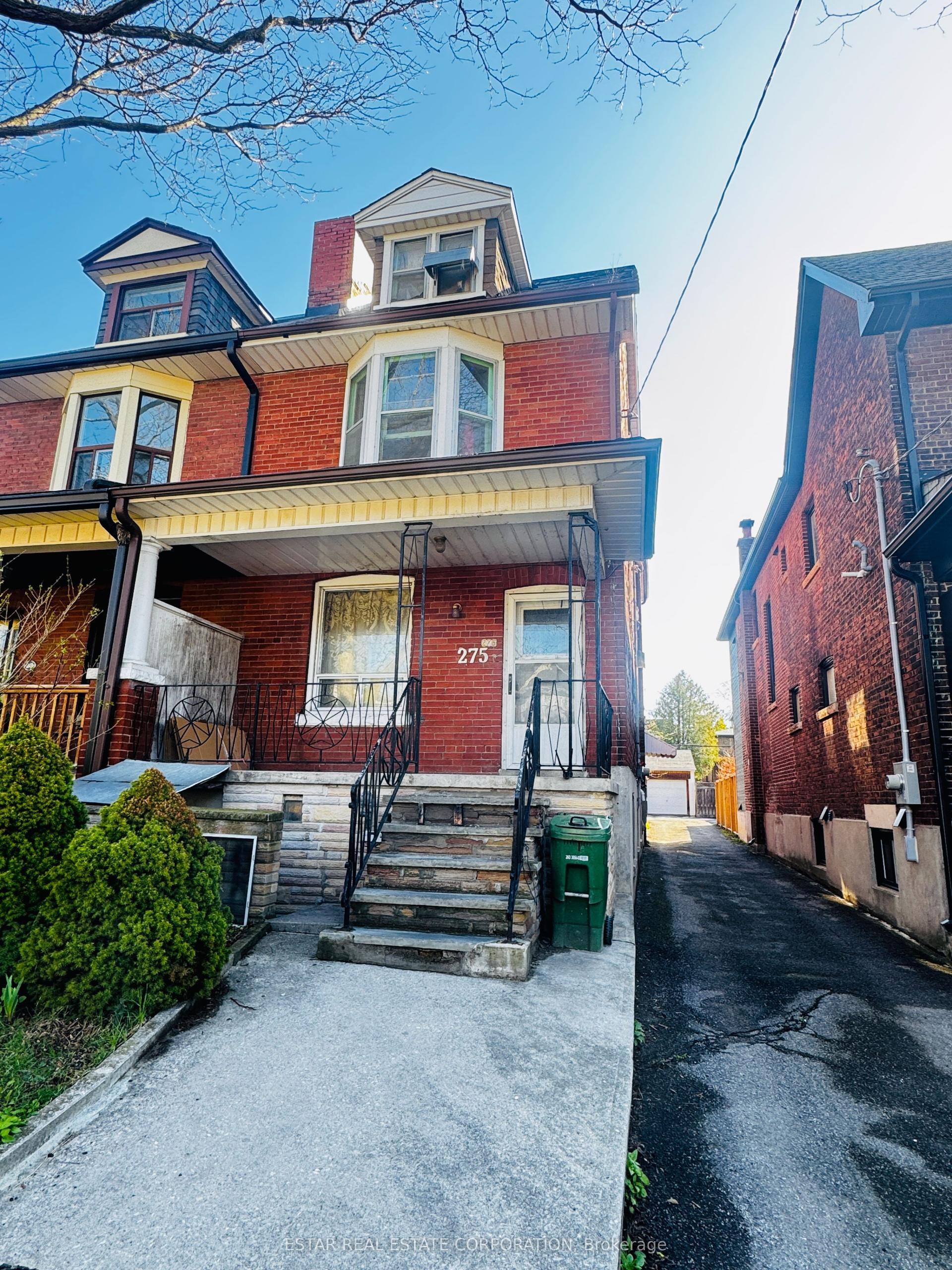 275 Salem Avenue — photo 1