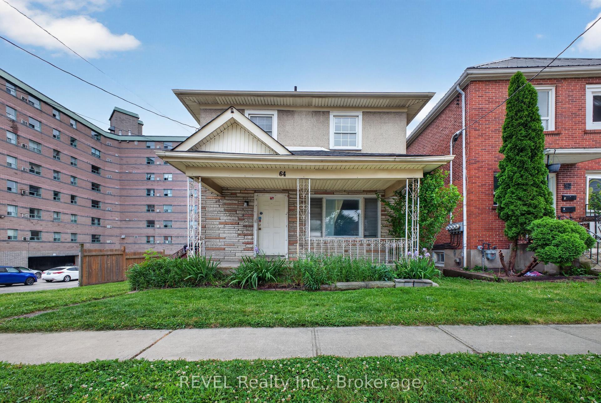 64 Division Street — photo 1