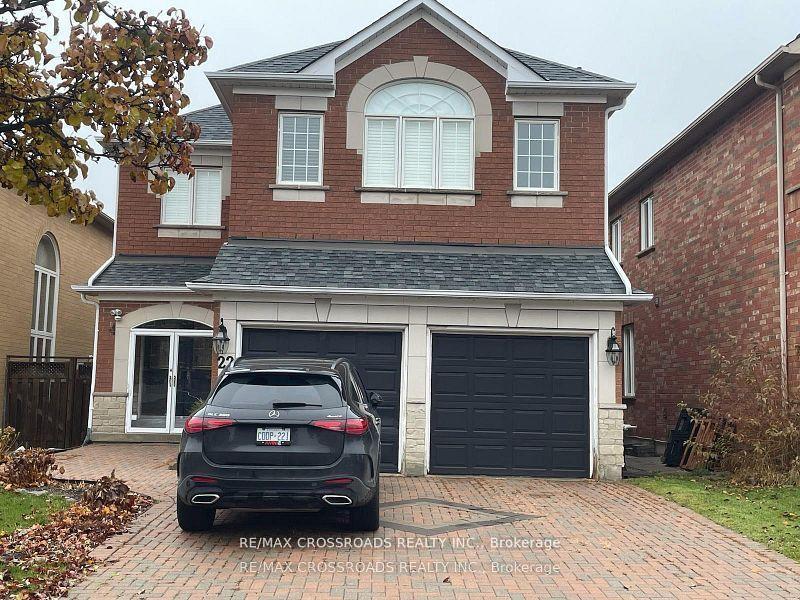 22 Walnut Grove Crescent, Richmond Hill — Detached for lease, photo 1